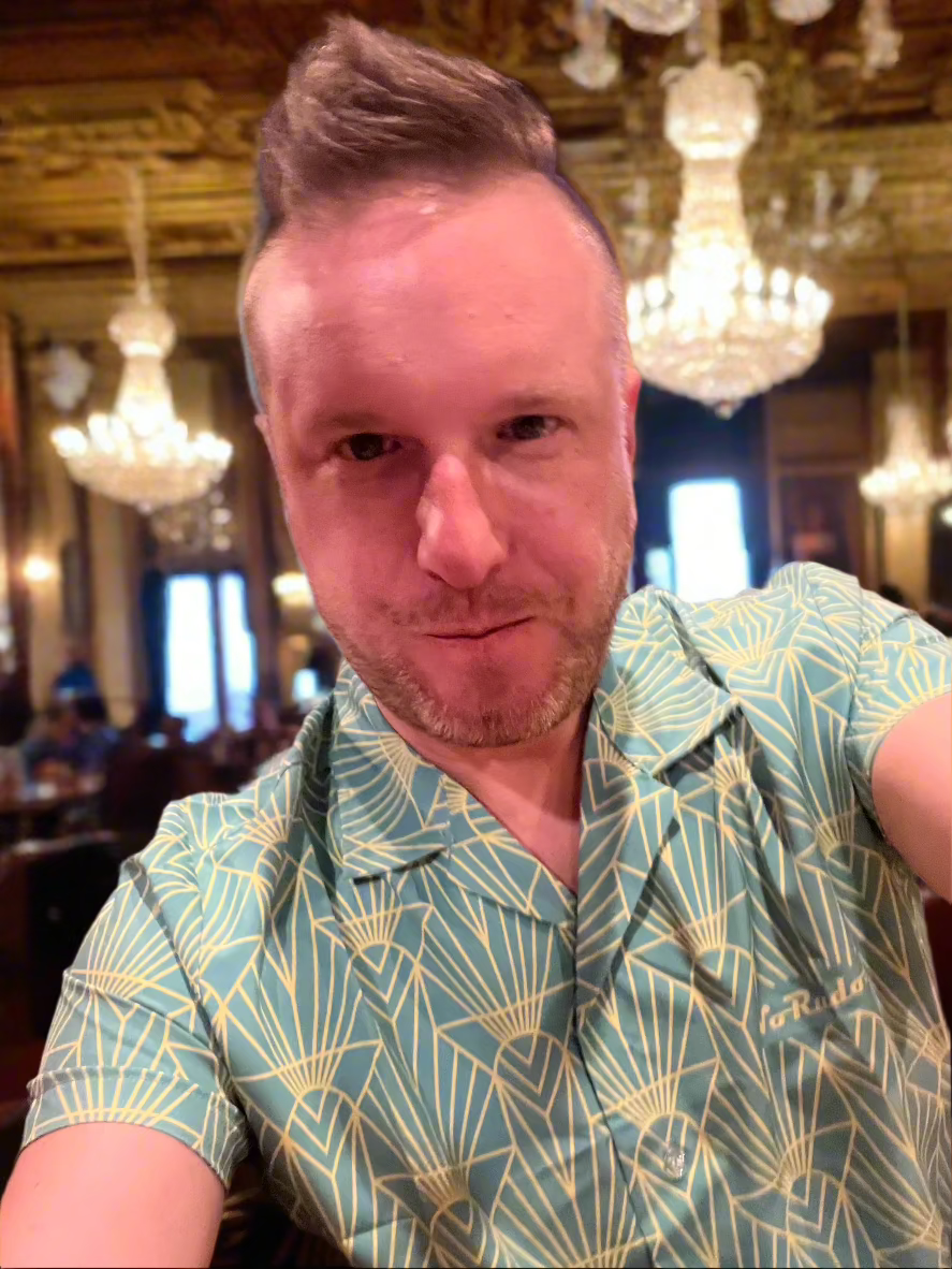 The NoRudos Cabana Shirt